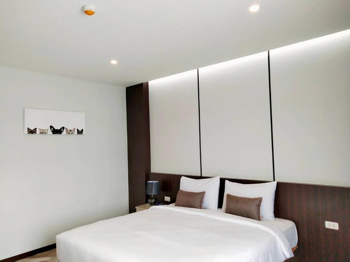 โคโค่ โฮเทล Koco Hotel Nakhon Ratchasima Exterior photo