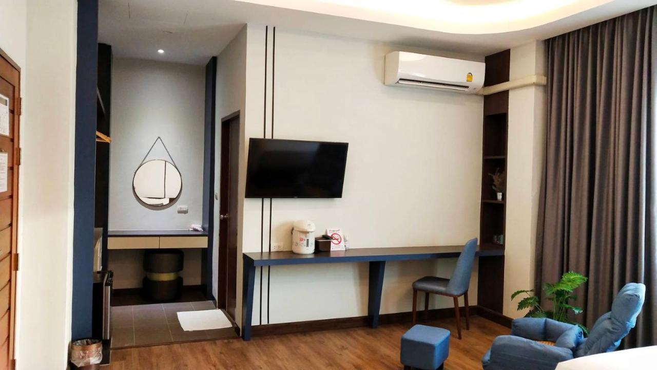 โคโค่ โฮเทล Koco Hotel Nakhon Ratchasima Exterior photo